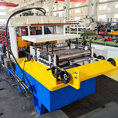 Fully-Automatic-Rack-Box-Beam-Roll-Forming-Machine