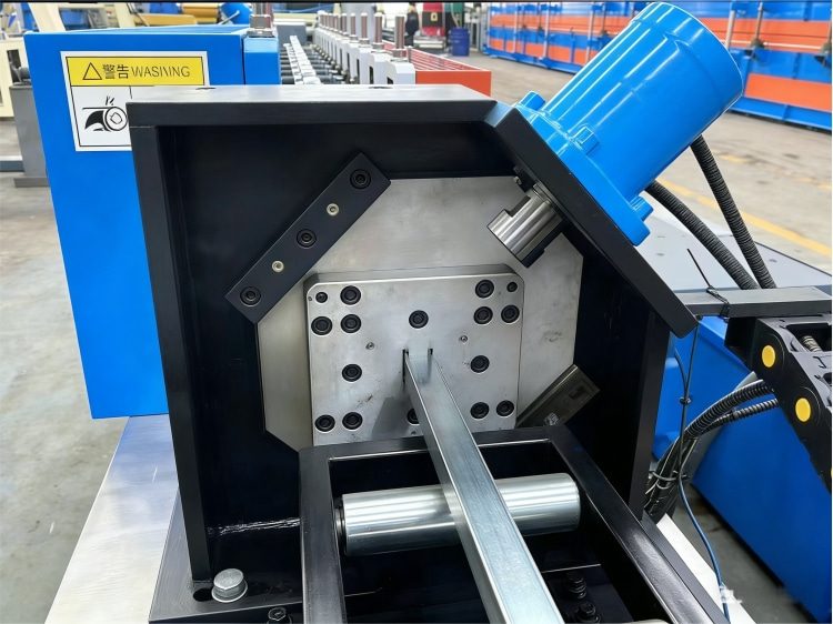 Mesh U Deck Roll Forming Machine