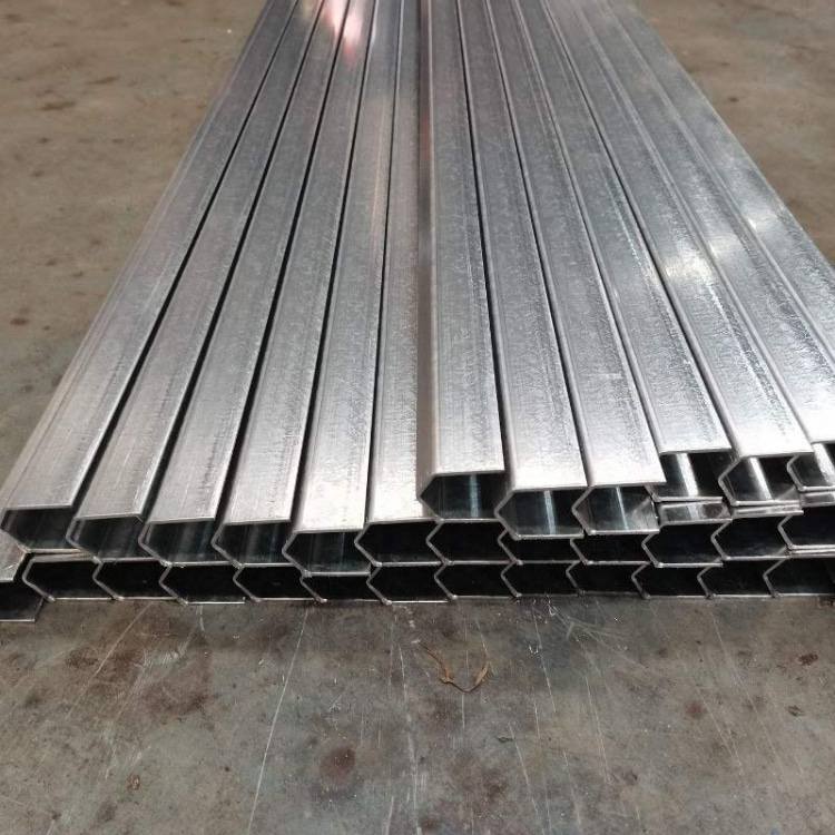 Wire Mesh Decking U Channel Roll Forming Machine