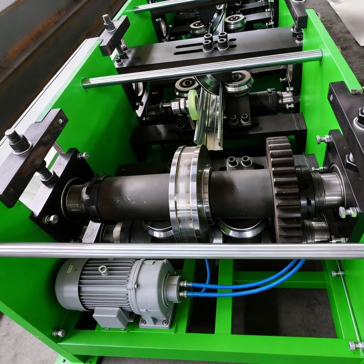 C Bracing Section Roll Forming Machine