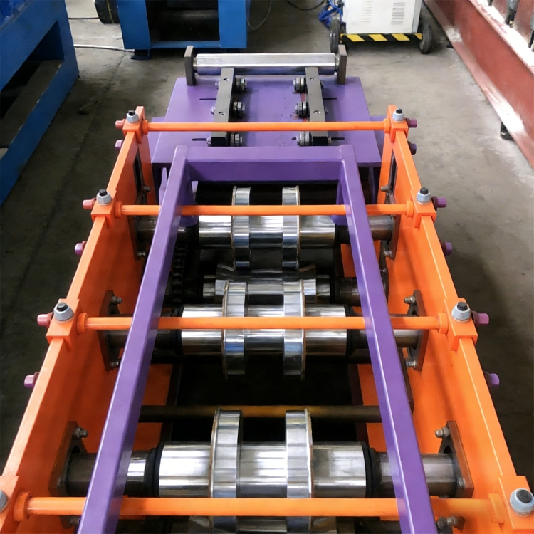 High Efficiency Customizable Racking Beam Roll Form Machine