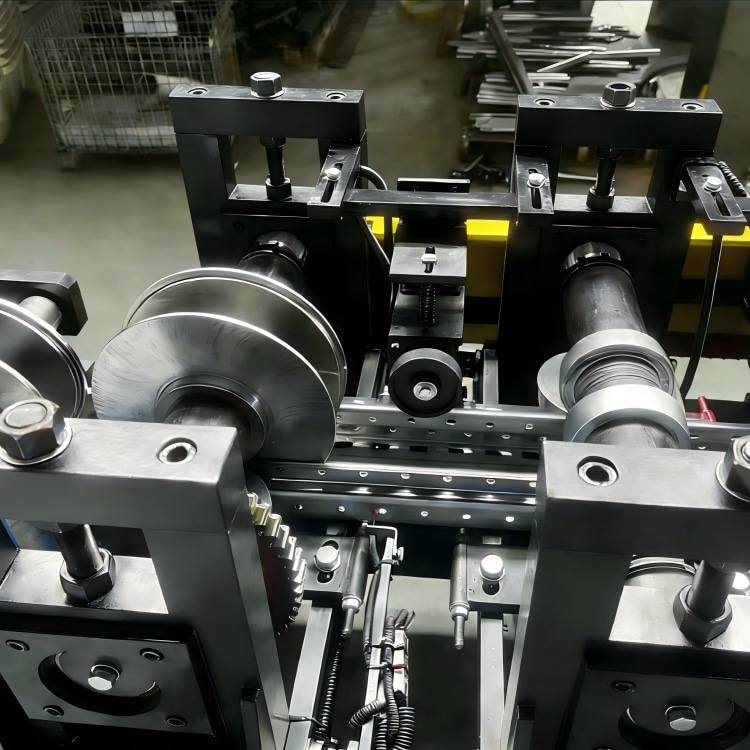 Premium Upright Rack Roll Forming Machine For Durable Storage System