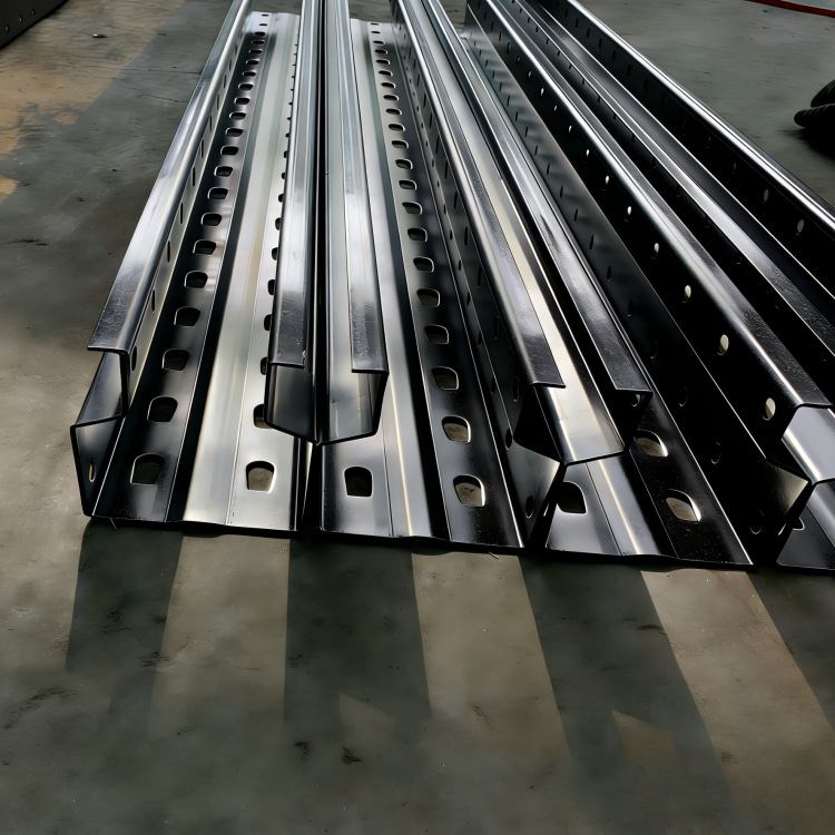 Punch Mould For Rack Upright