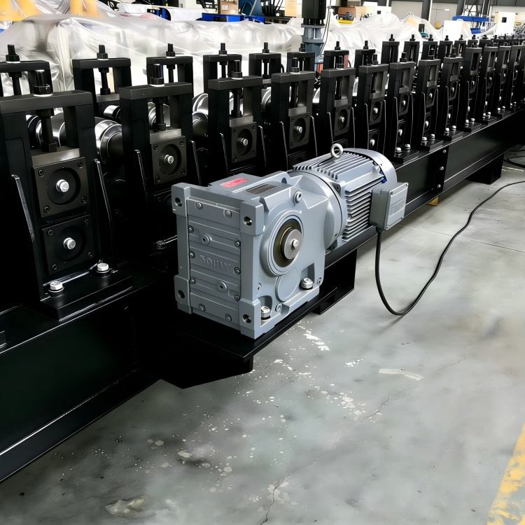 Upright Racking Roll Forming Line