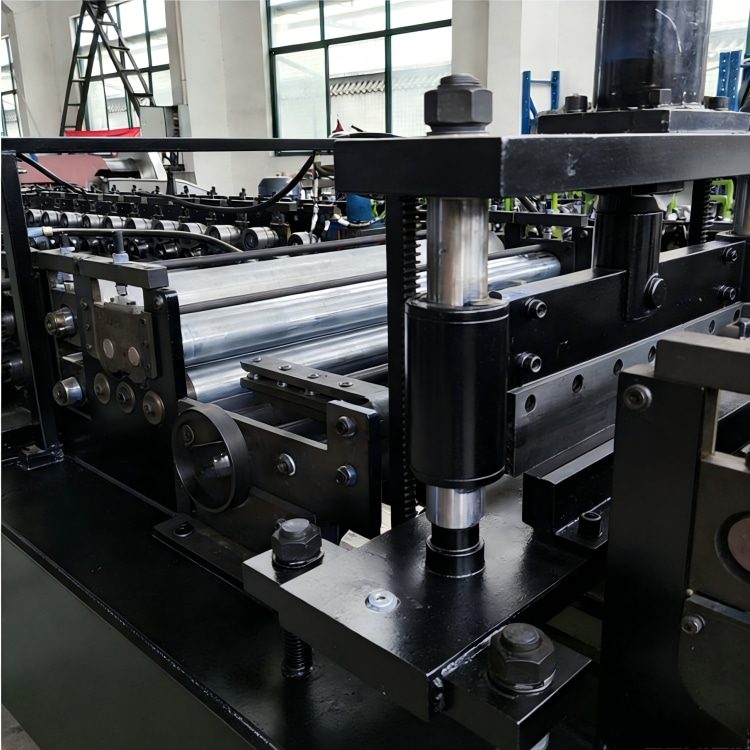 Warehouse Metal Rack Machine