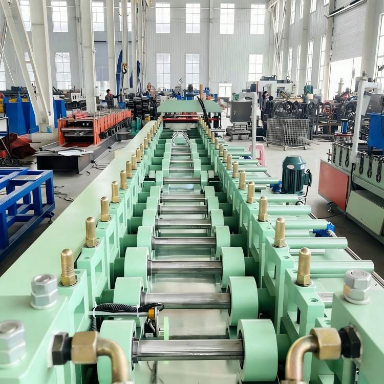 Rack Roll Forming Machine
