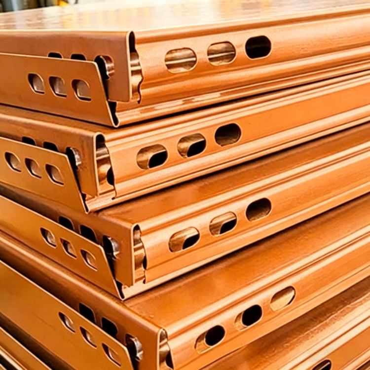 Shelf Panel Roll Forming Machine is professional industrial equipment for producing metal shelf panels. Adopting multi-station roller forming and PLC automatic control system, it features stable operation, high precision and high production speed. Suitable for manufacturing various metal shelf boards used in warehouse storage, supermarket shelves and logistics rack systems.
