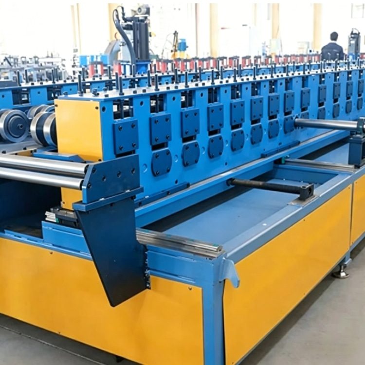 Shelf Panel Roll Forming Machine is professional industrial equipment for producing metal shelf panels. Adopting multi-station roller forming and PLC automatic control system, it features stable operation, high precision and high production speed. Suitable for manufacturing various metal shelf boards used in warehouse storage, supermarket shelves and logistics rack systems.