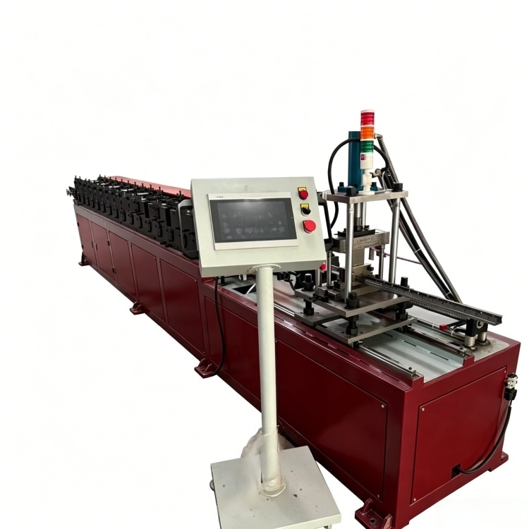 Xinnuo Butterfly Holes Upright Roll Forming Machine is full-automatic rack column production line with PLC control & integrated punching-forming-cutting, fabricating bolt-free butterfly-hole uprights from 1.2–1.5mm galvanized/carbon steel for retail and warehouse light storage shelves.
